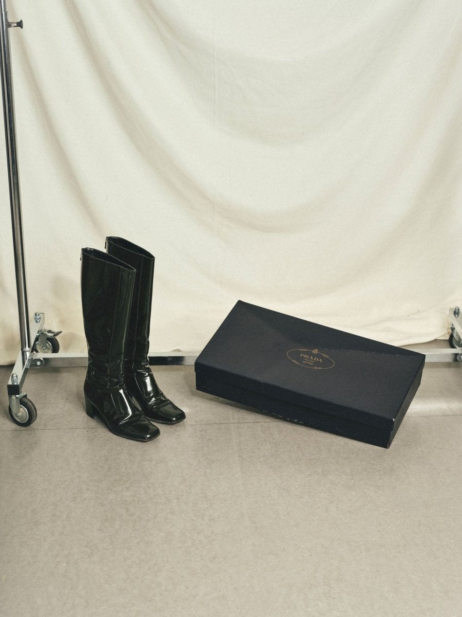 Knee - high Prada boots - own it vintage03005