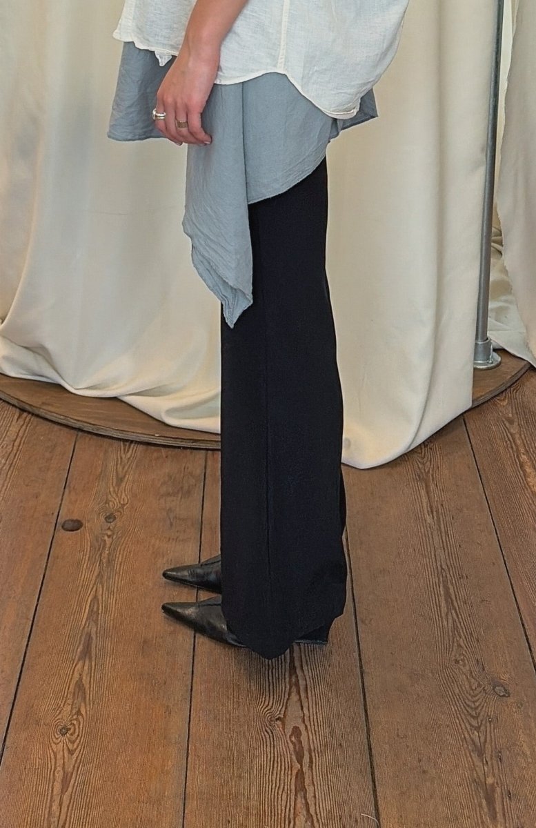 Black Pinstripe Trousers - own it vintage4928