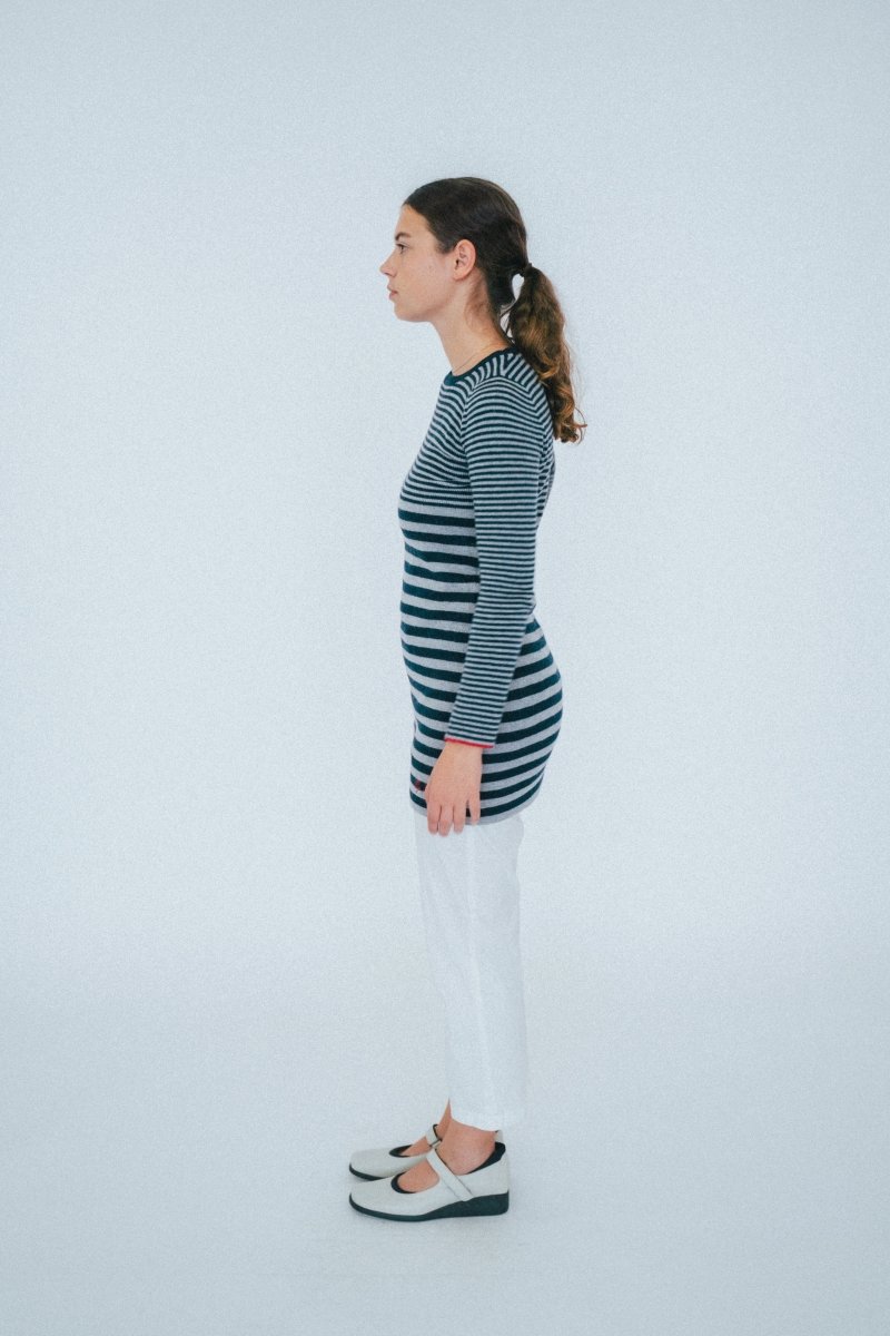 Blue striped knitted tunic - own it vintage3538