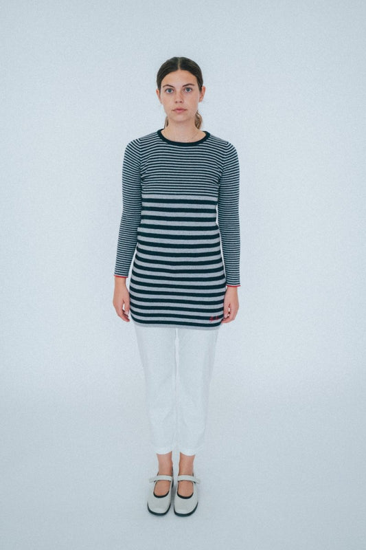 Blue striped knitted tunic - own it vintage3538