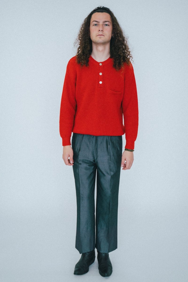 Red knitted sweater with buttons - own it vintage1010