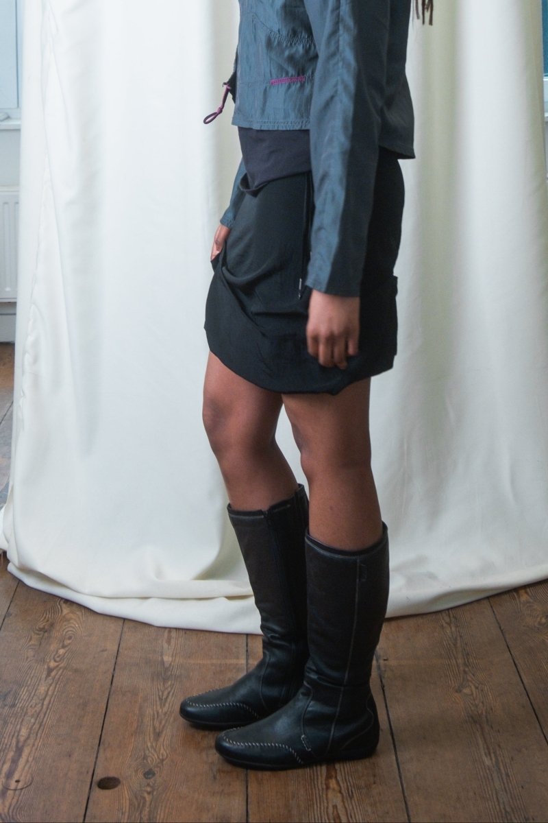 Short asymmetrical skirt - own it vintage